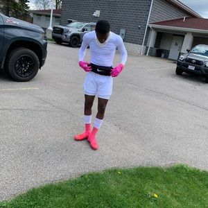 Meet your Posher, Deon